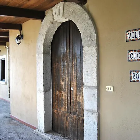L'oliveto Dom wakacyjny